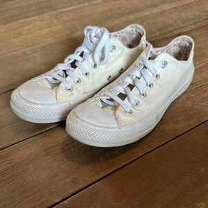 Cream colored converse sneakers size 7.5 women’s